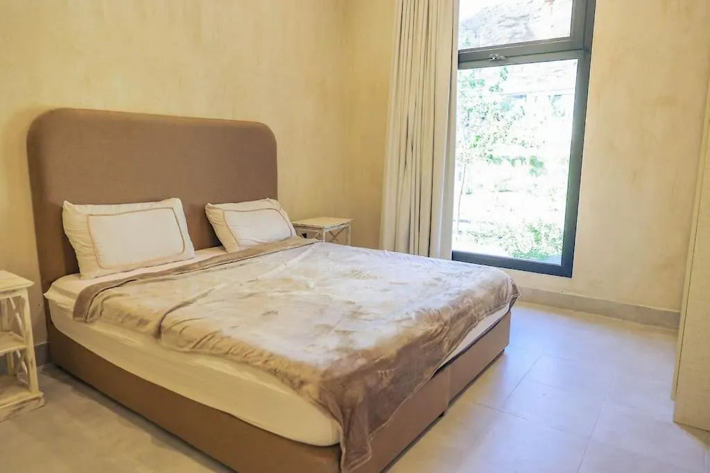 Luxury Desert Farm Private Pool Apartment Riyadh